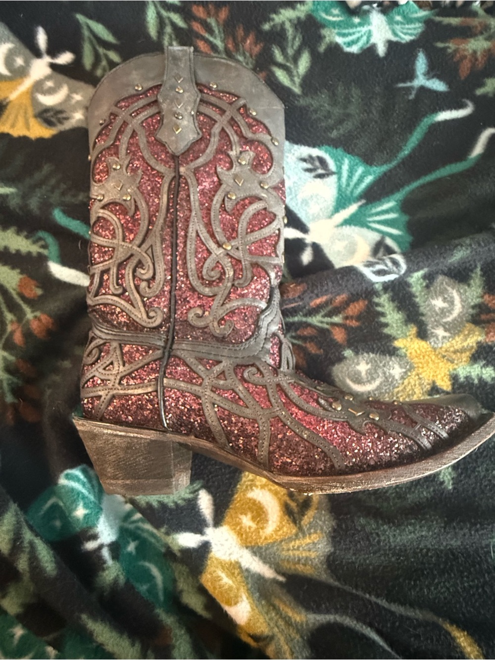 Corral Black Plum Glitter Inlay & Studs Snip Toe Boots – C3406 – Size 6.5
